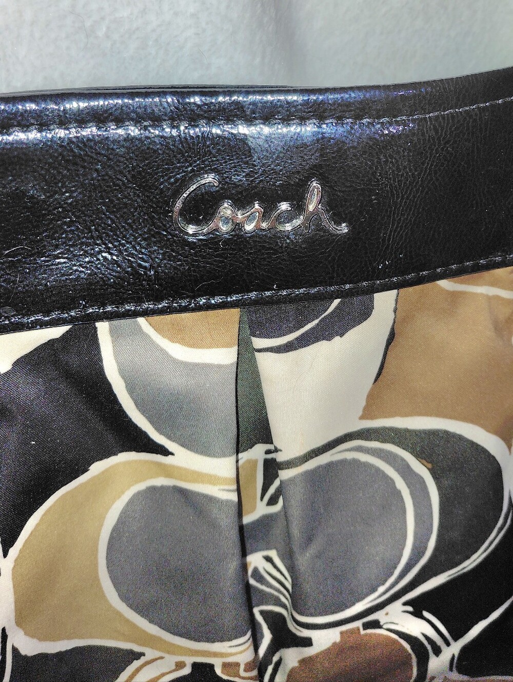 Coach Ashley Geometric Optic Signature Sateen & Patent Leather H1182-F17649 Bag - Picture 7 of 9